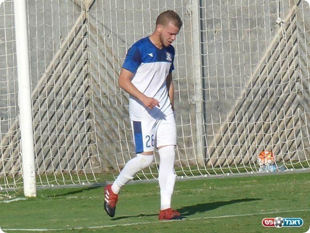 דניאל בלומנפלד (אלי שמואלי)